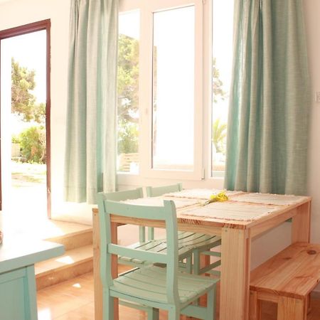 Yucas Homes Cala'N Blanes  Exterior photo